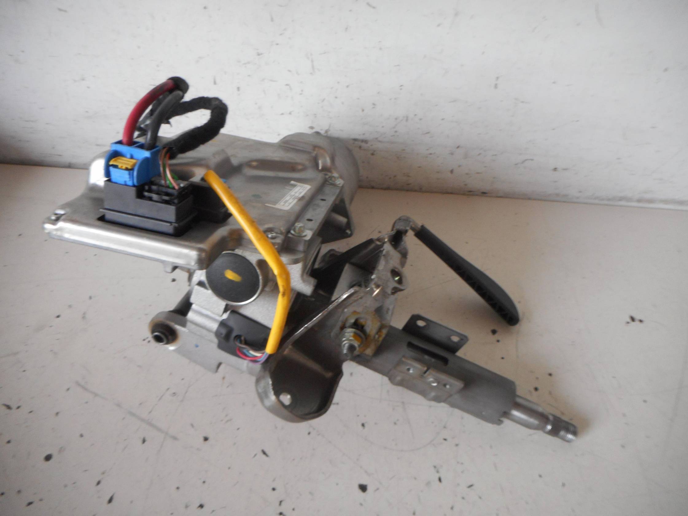 Servosterzo elettronico